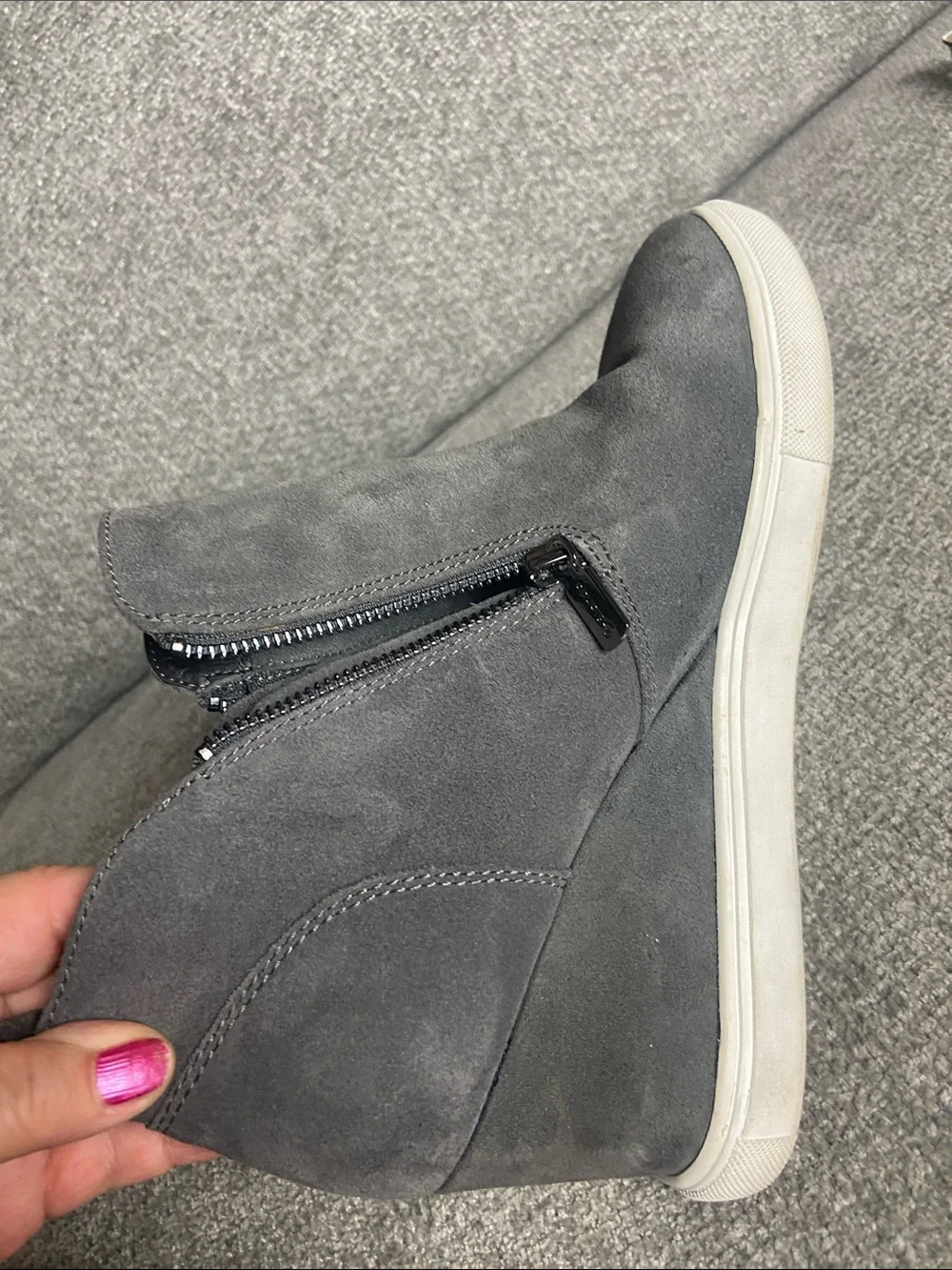 Blondo Gray Suede Wedge Sneaker Boot with Side Zip waterproof womens 10 M